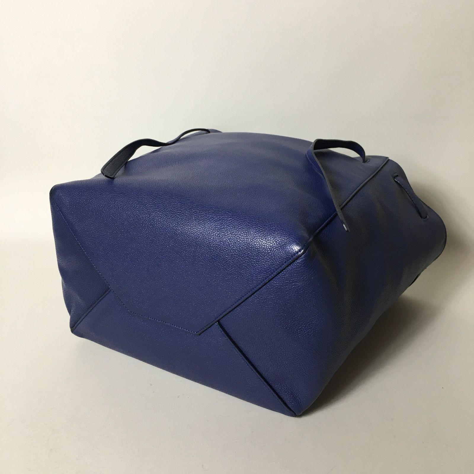 2508-34｜セリーヌ カバファントム トートバッグ レザー ブルー