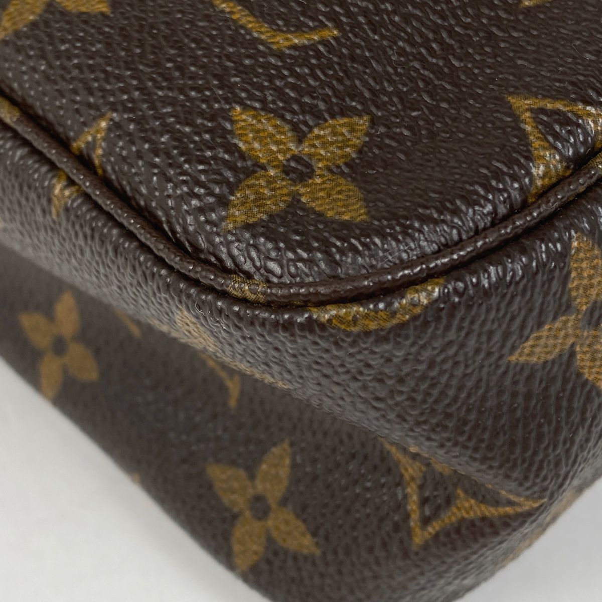 LOUIS VUITTON モノグラム トゥルース・トワレット23コスメポーチ トゥルース トワレット23 モノグラム コスメポーチ PVC ブラウン