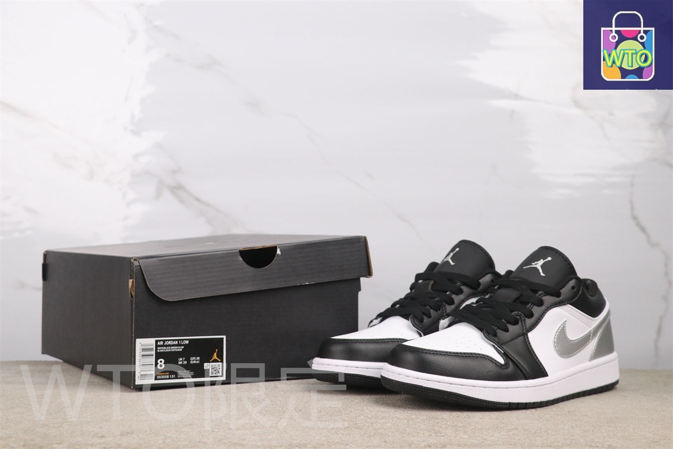 今日特価】Jordan 553558-131 ジョーダン 1 ローカット ブラック