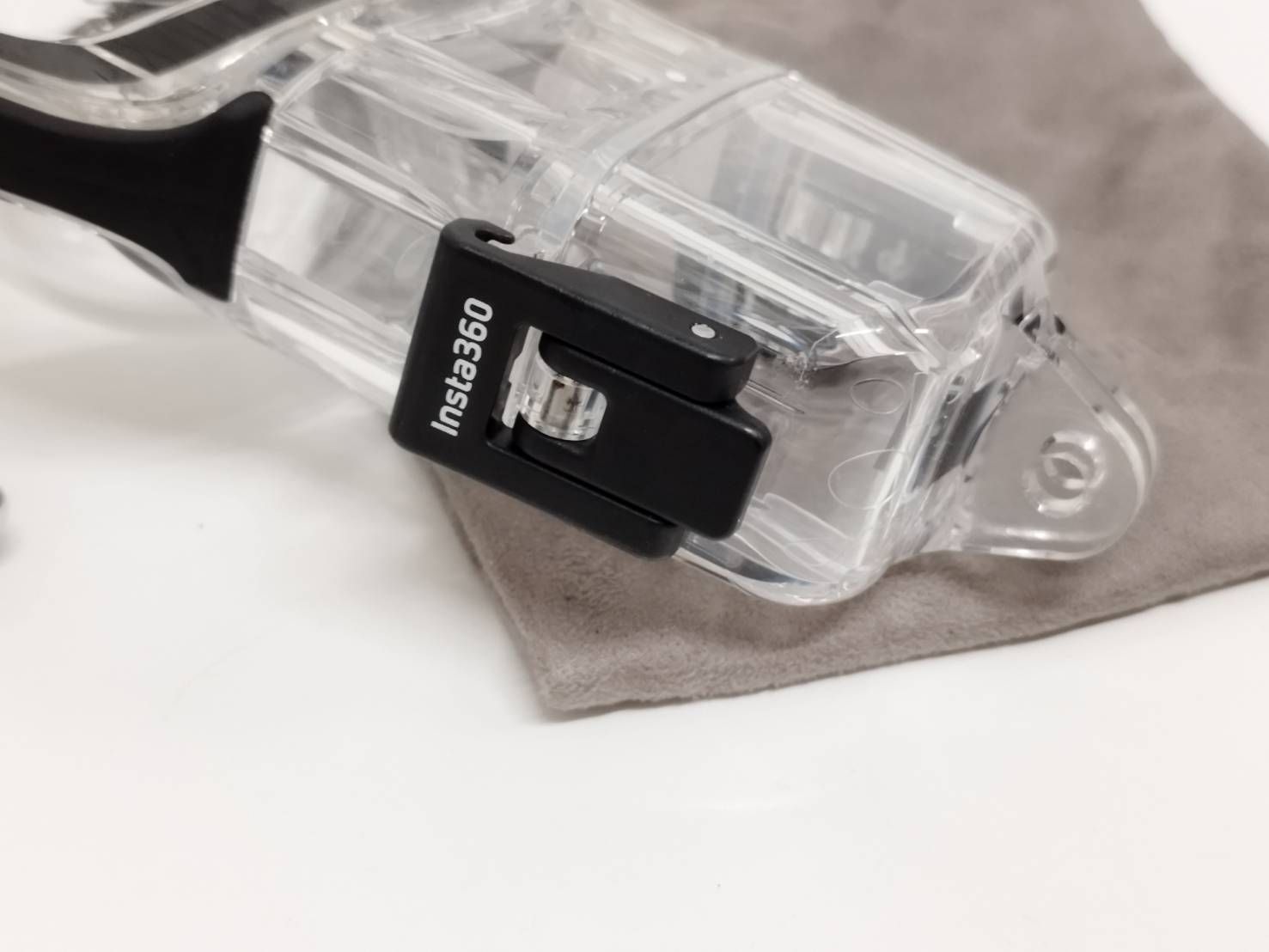 Insta360 ONE X2 潜水ケース/Dive Case (CINX2CB/B) 【公式通販】