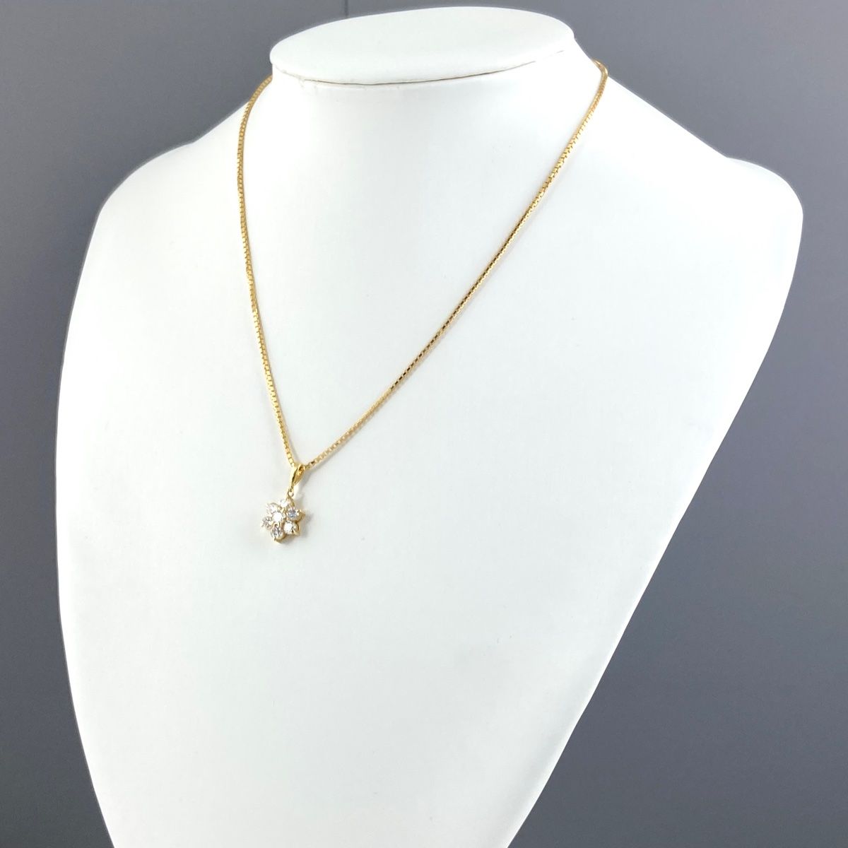 フラワーモチーフ デザインネックレス K18 【中古】
