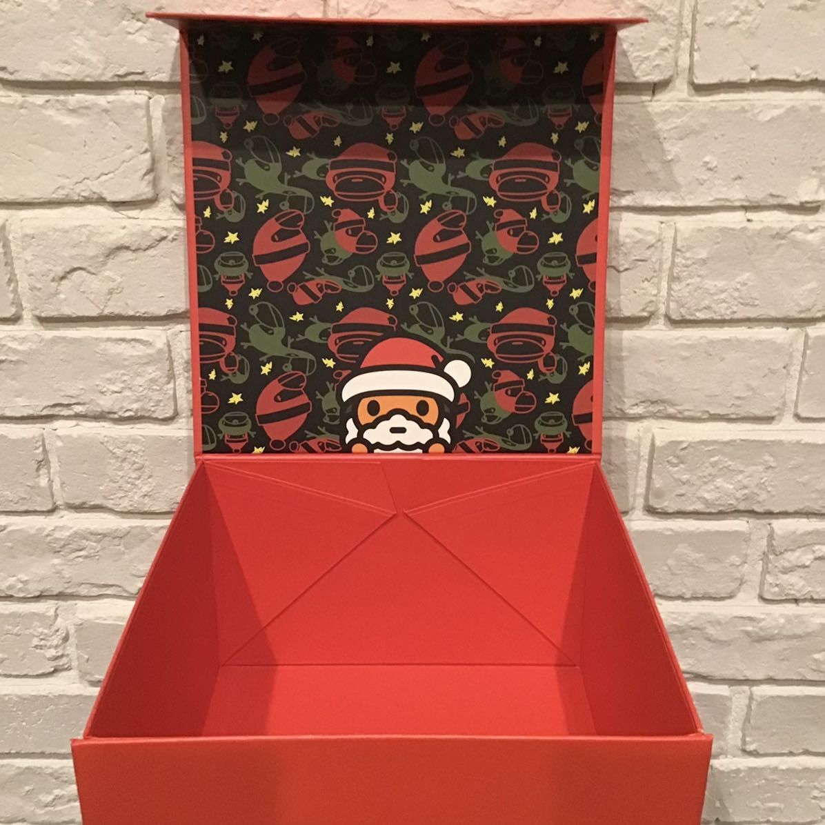 エイプ　マイロ　サンタクロース　ぬいぐるみ 楽天市場】A BATHING APE(エイプ)MILO XMAS PLUSH DOLLBABY MILO