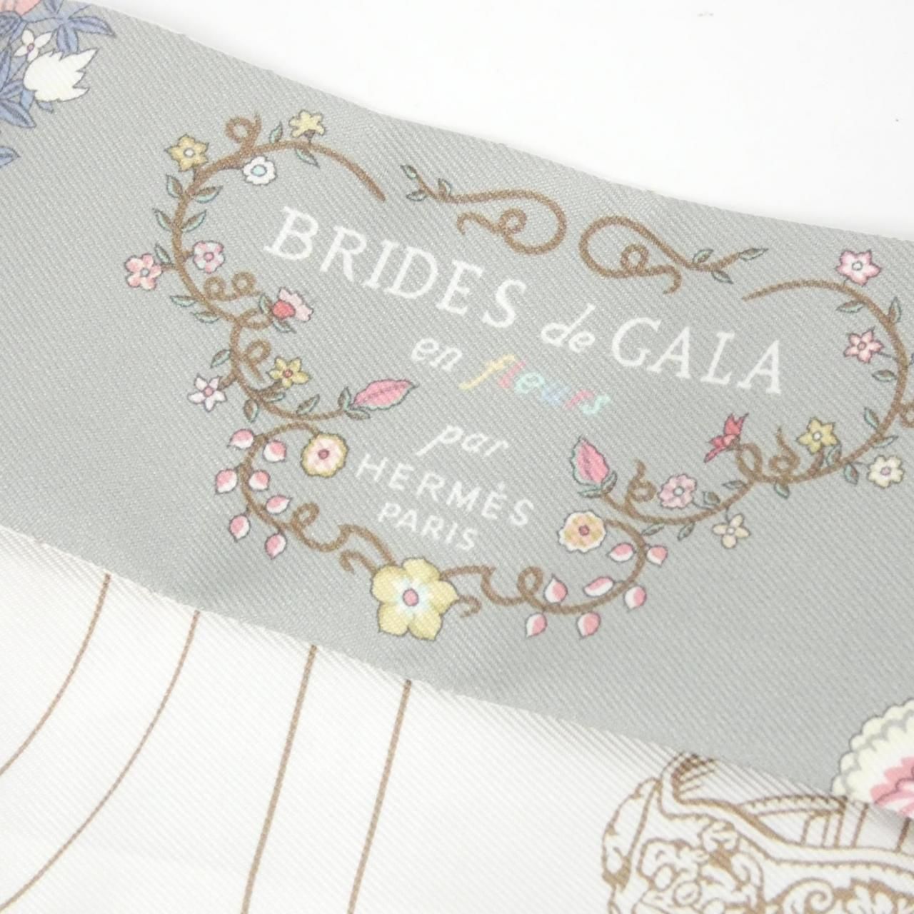 エルメス チャーム付きコットンスカーフ 未使用 BRIDES de GALA エルメス チャーム付きコットンスカーフ 未使用 BRIDES de GALA