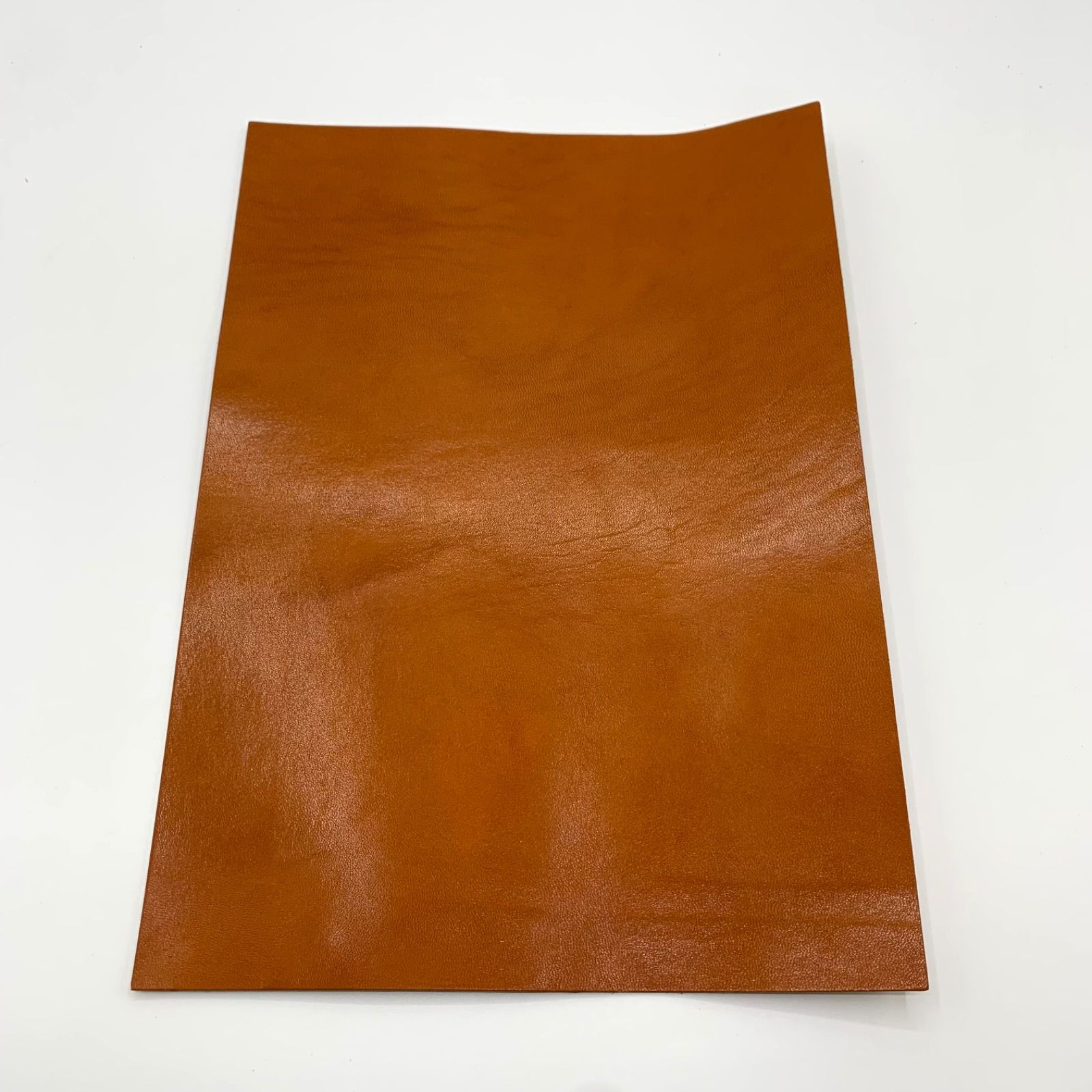 ☆上質大判ハギレ①☆ ハシモト産業 栃木レザー ピアノキャメルレザー