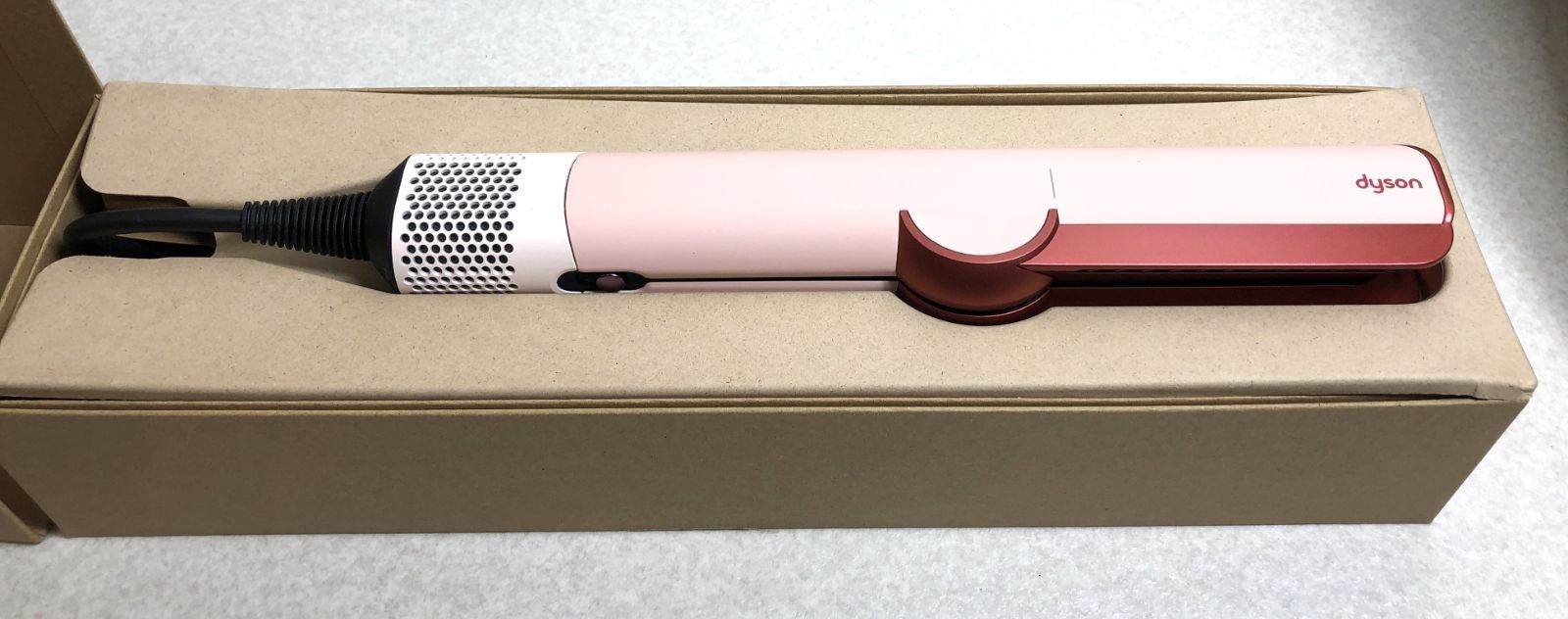 ⭐︎8/5まで⭐︎Dyson Airsrait ストレートナー セラミックピンク Dyson Airstrait™ストレイトナー セラミックピンク (HT01 VLP