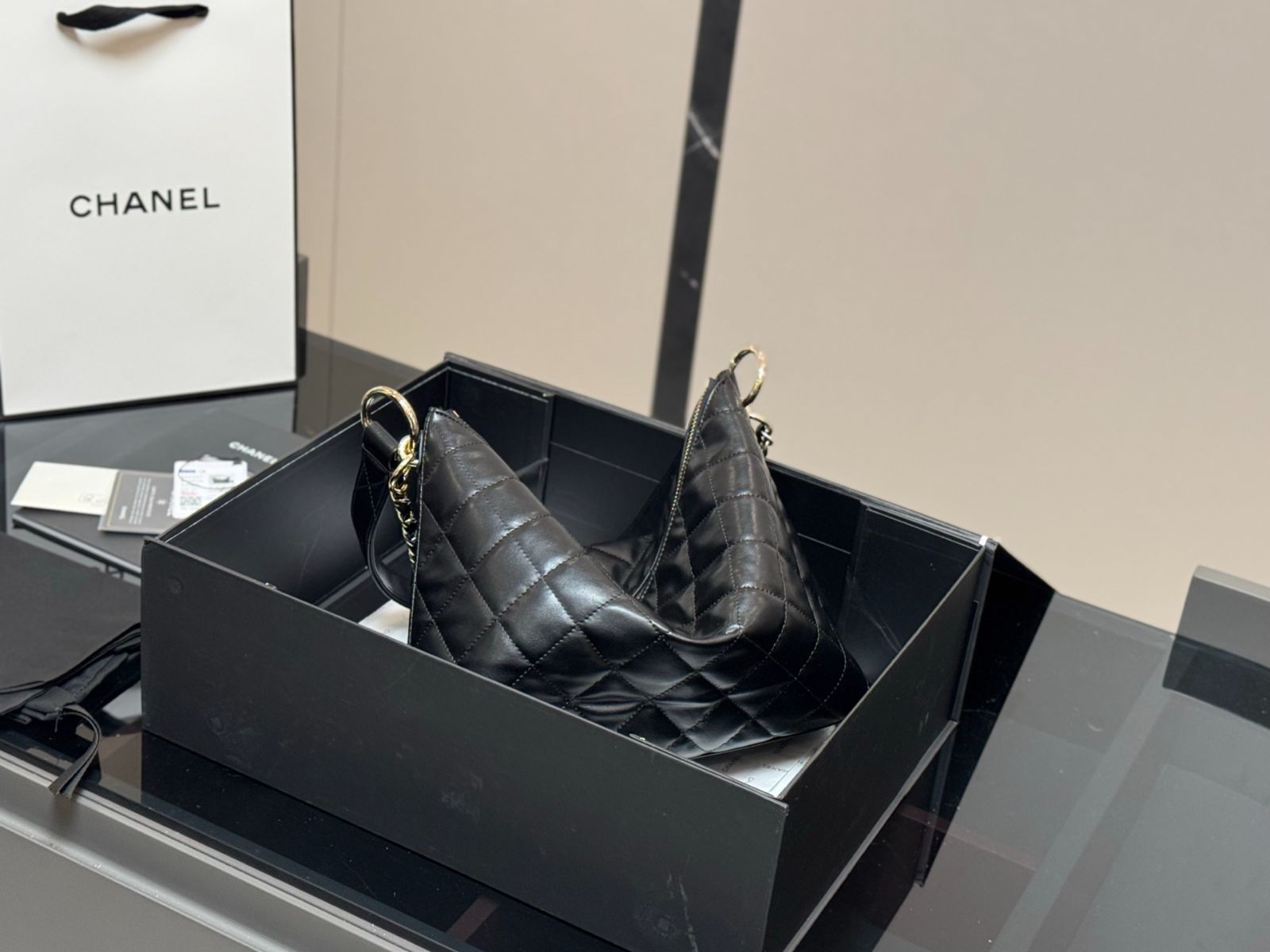 今日特価】Chanel M?tiers d'Art Hobo Bag シャネル メ