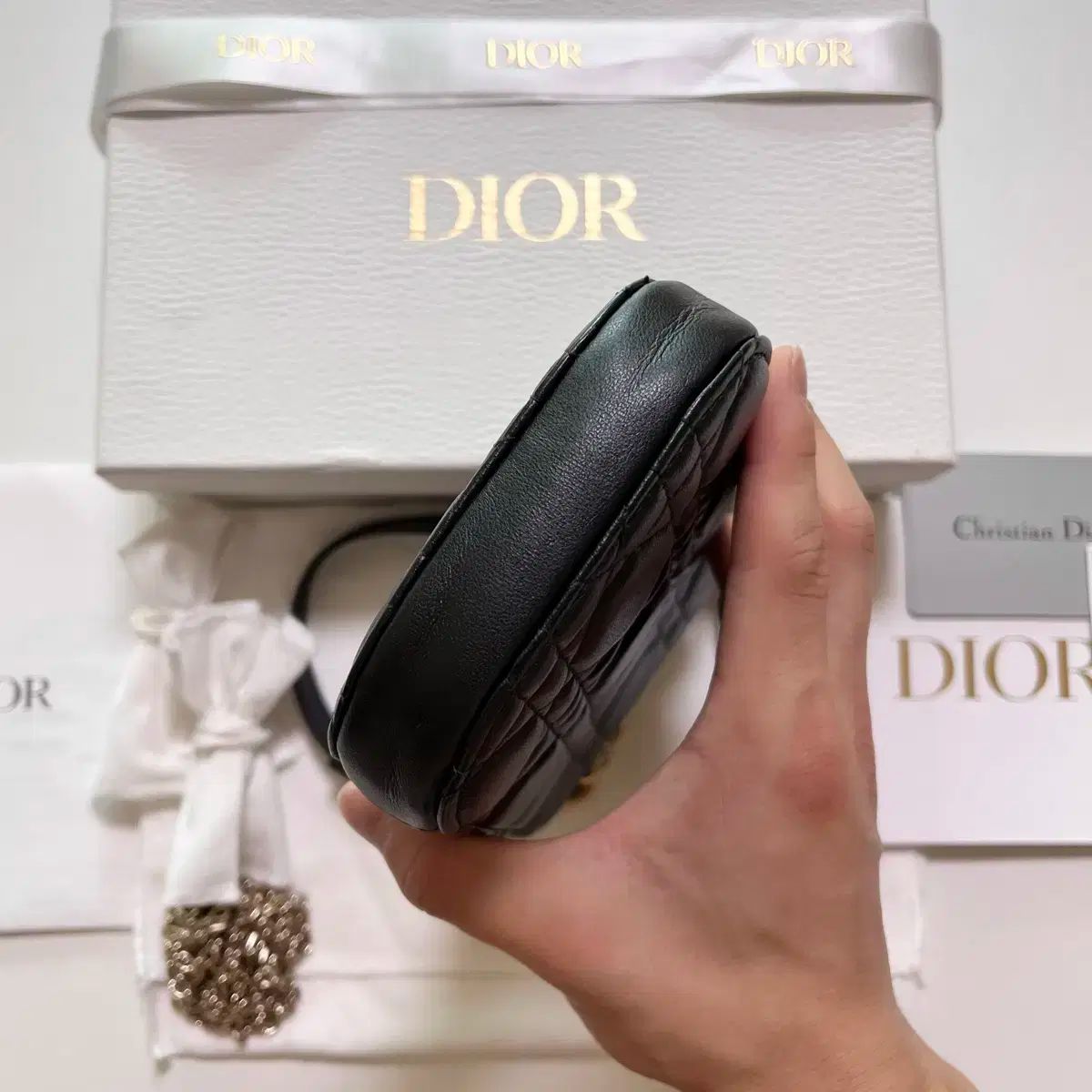 Dior スマホショルダーバッグ モノグラム Dior モノグラム スマホショルダーバッグ DIOR | Lady Dior Call'in