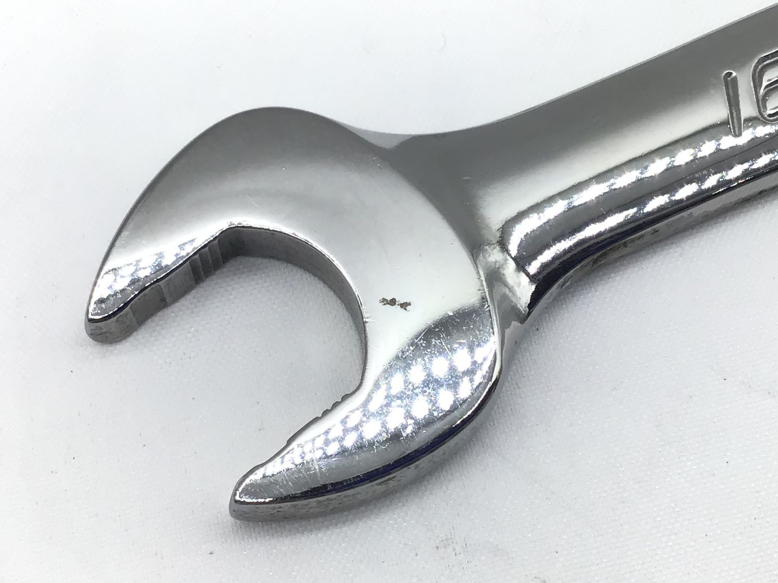 品 彫り跡あり Snap-on スナップオン コンビネーションレンチ SOEXM16 IT70F1MDZU70 エコツール半田店 M02 FFCRYSTALESIA_COM