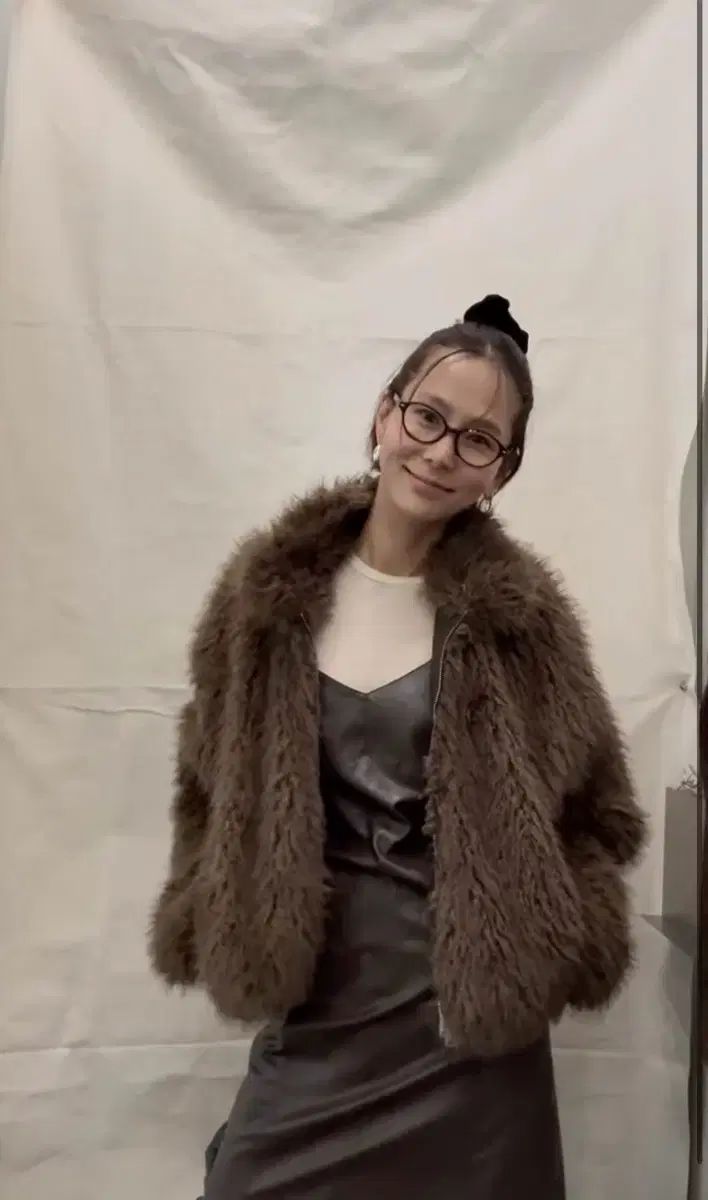 キム ナヨン着用 Coor クアー ウィメンズ カリファー クロップド アウター ブラウン