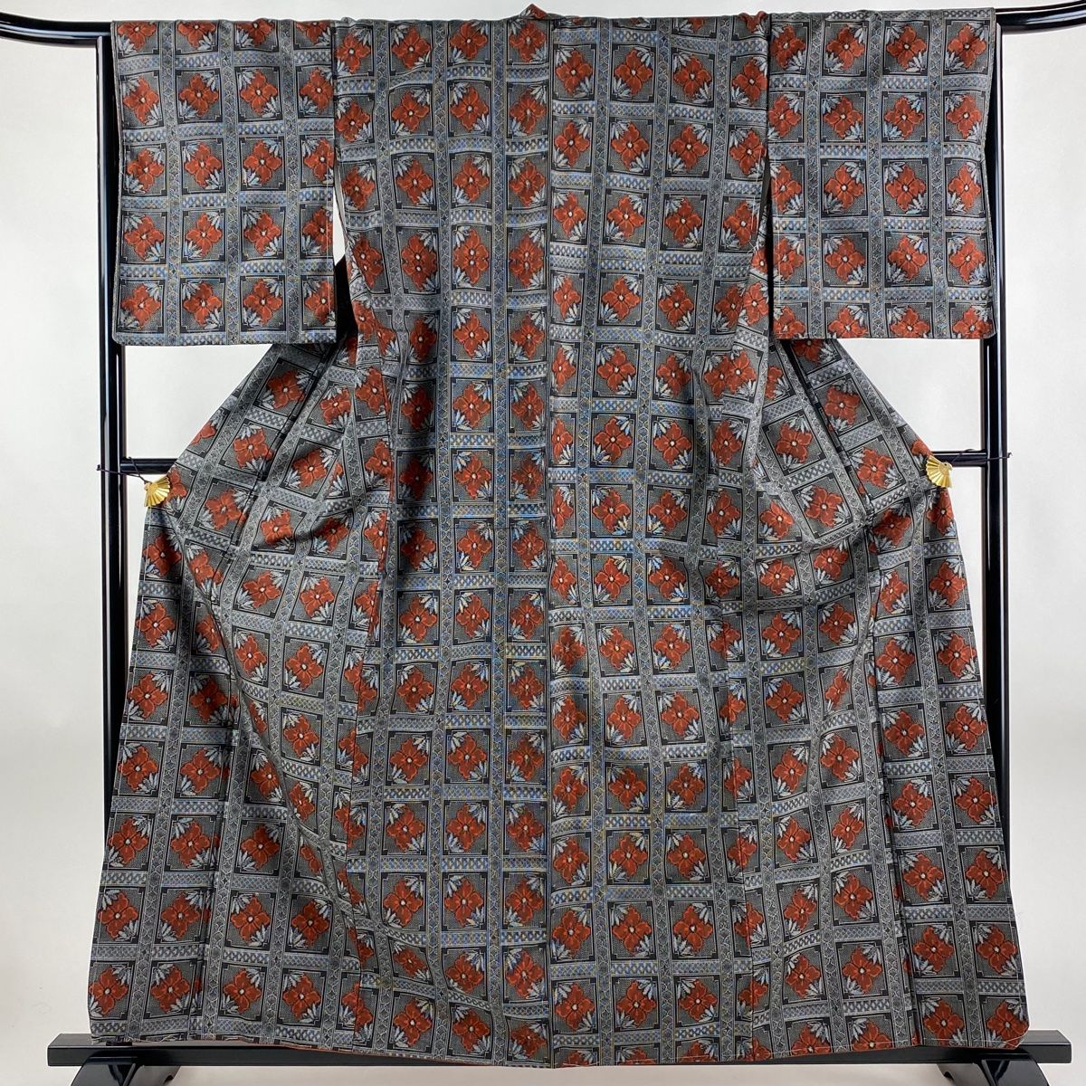 付下げ 秀品 枝梅 蝶 山吹茶色 袷 165.5cm 66cm M 正絹 【中古】