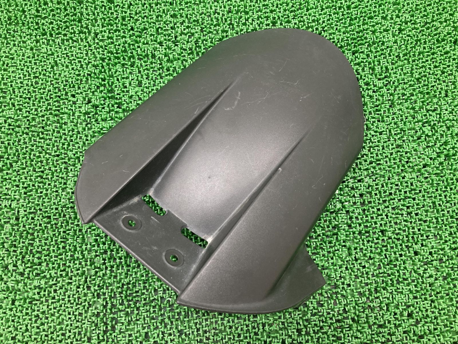 宜しくお願い致します。 ZX-10R リアフェンダー 35023-0032 カワサキ 純正 バイク 部品