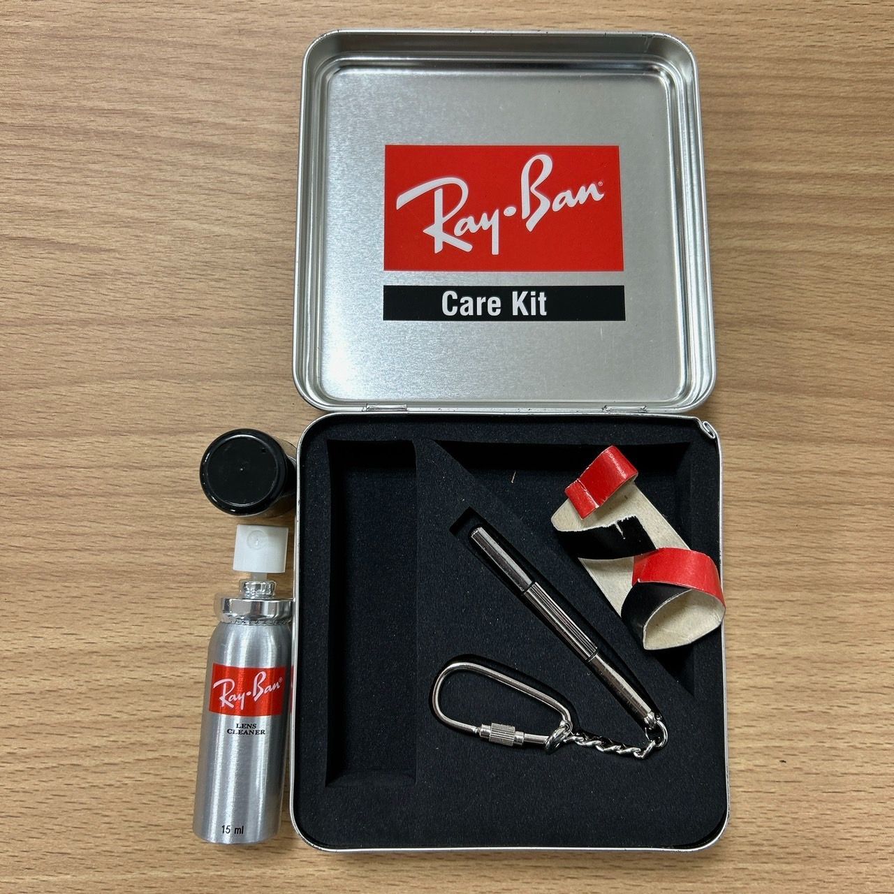 2個セット】レイバン Ray Ban ケアキット Car Kit - メルカリ