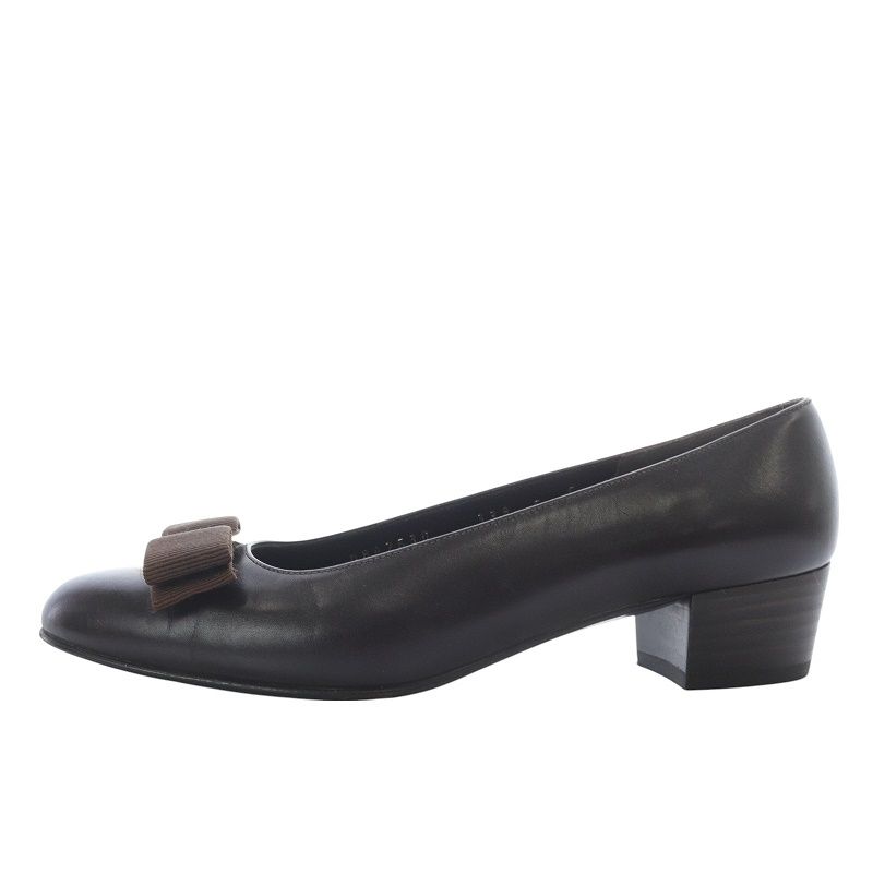 サルヴァトーレフェラガモ Salvatore Ferragamo パンプス