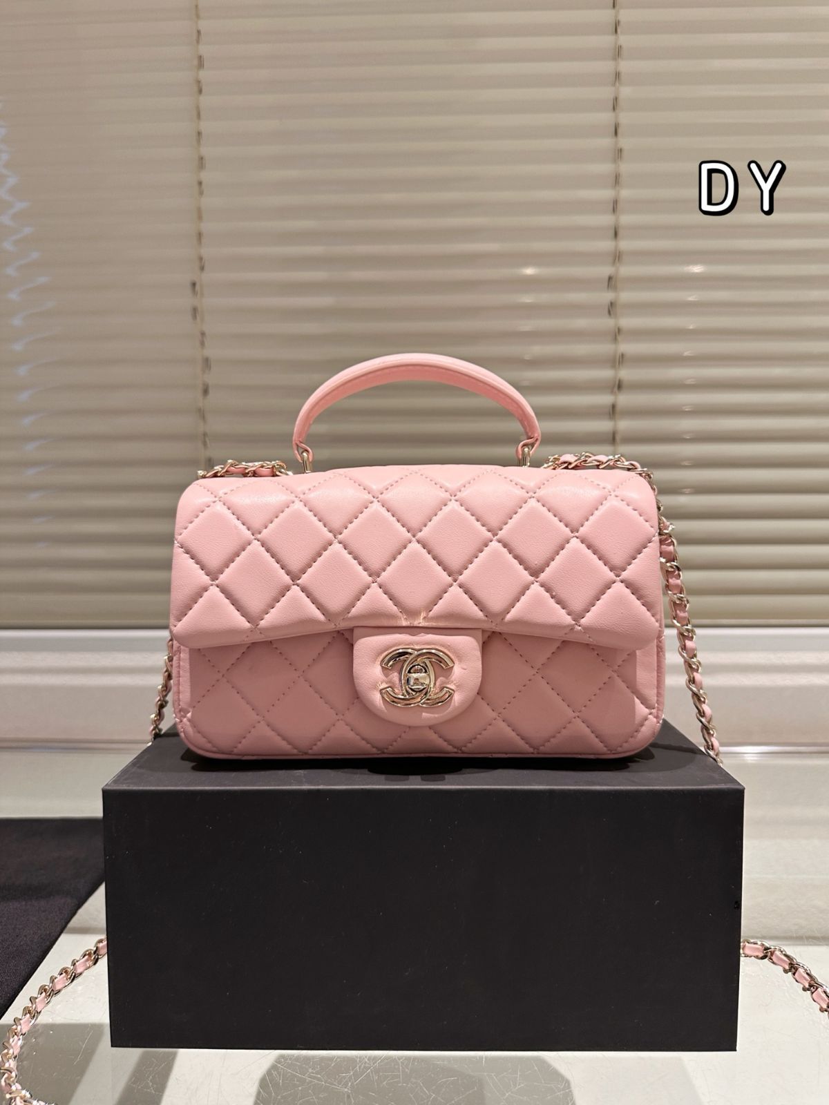 CHANEL ミニ CF ハンドルバッグ - ラムスキン 20×12×6cm |
