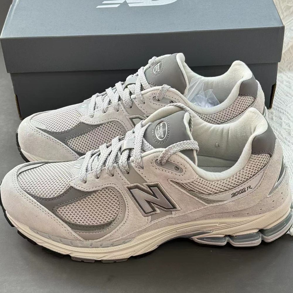 新品未使用】NEW BALANCE ML2002R0 width D GRAY グレー スニーカー 男女兼用 ML2002R0 22.5cm-30cm  - メルカリ