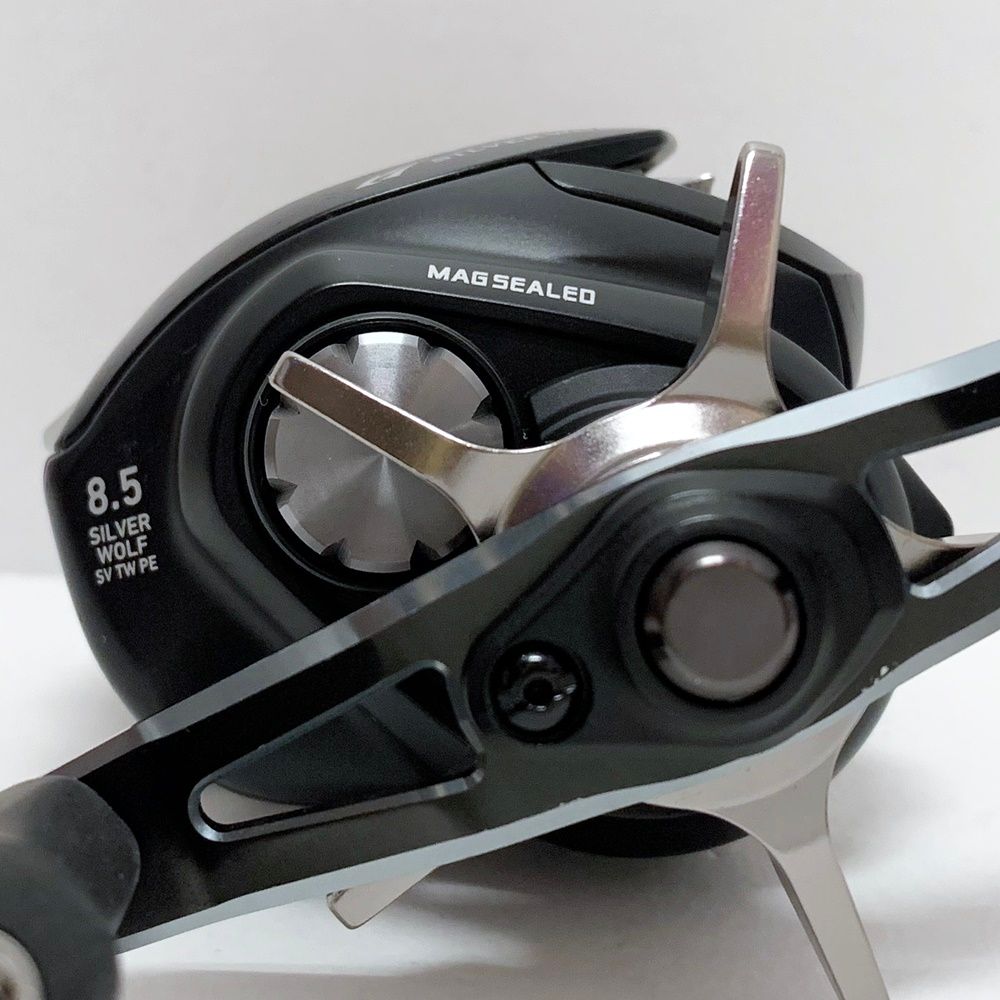 DAIWA - 【加古川店】 中古 Daiwa | ダイワ リール シルバーウルフSVTW 1000XHPESP 【ベイトリール/右ハンドル】 【85】 加古川店】 中古 Daiwa | ダイワ リール シルバーウルフSVTW