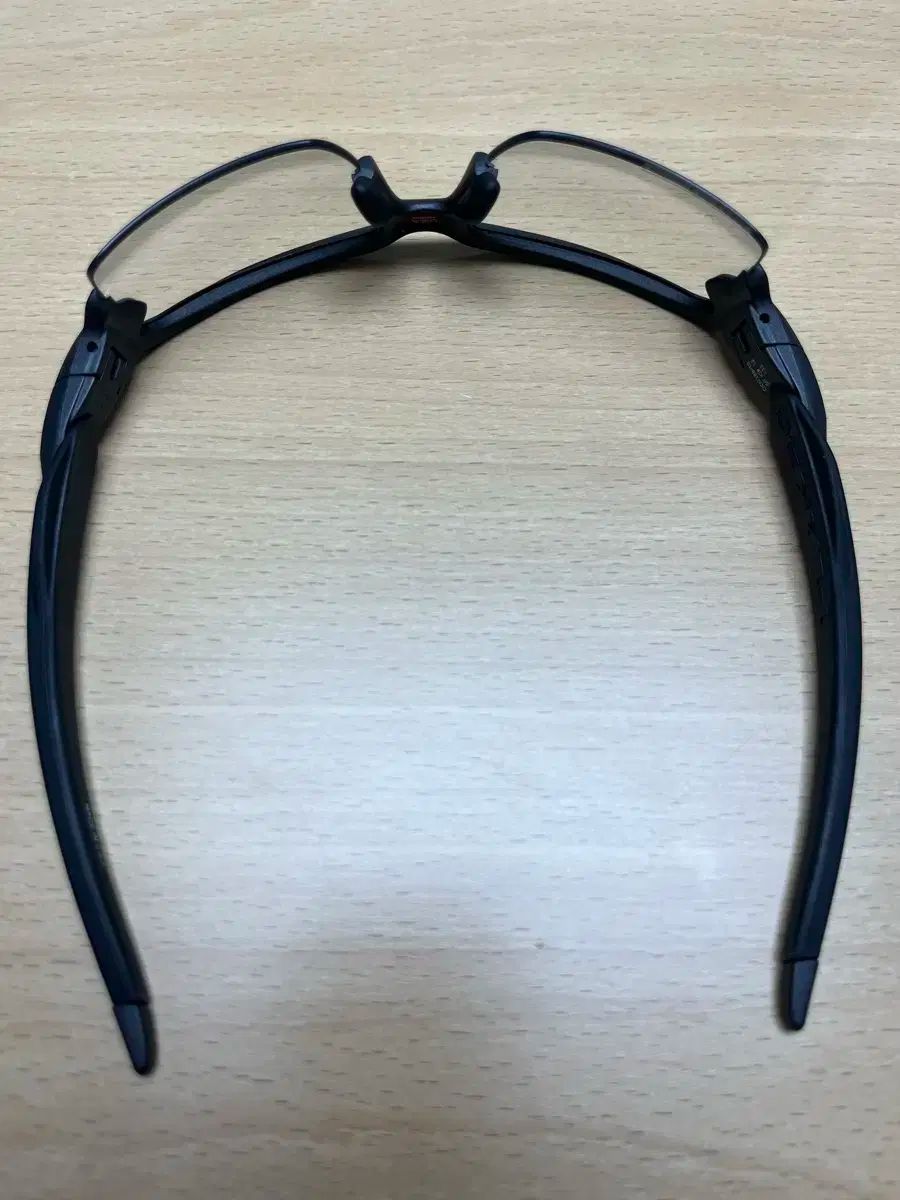 OAKLEY オークリー