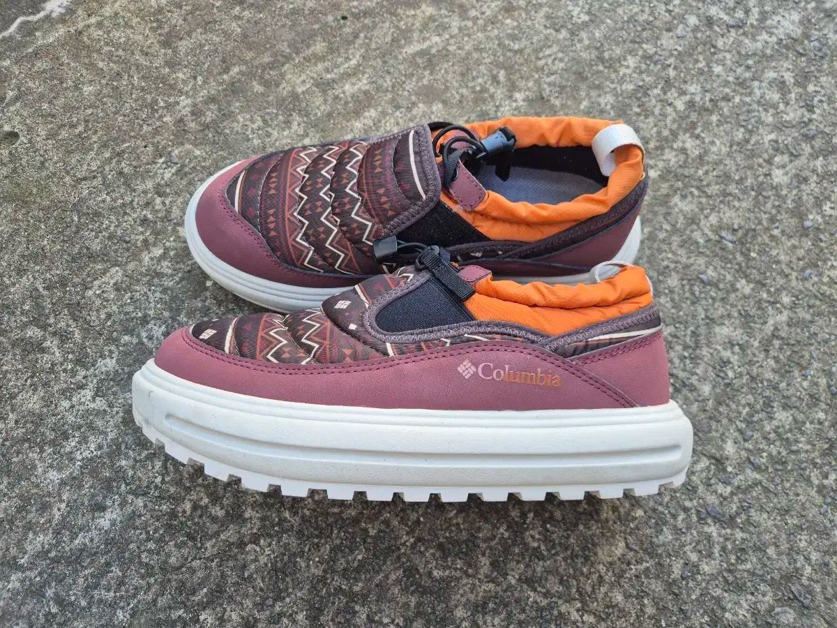 Columbia コロンビア 250mm パープル パターン ミュール スニーカーズ スニーカー 登山靴