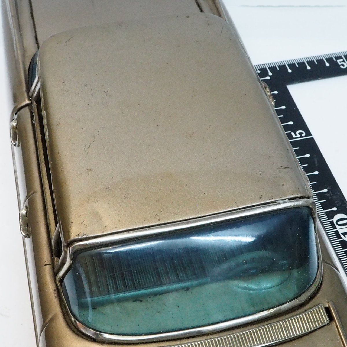 萬代屋【キャデラック セダン 大サイズ黄土】ブリキtin toy car【箱無】 萬代屋【キャデラック セダン 大サイズ黄土】ブリキtin toy car【箱無