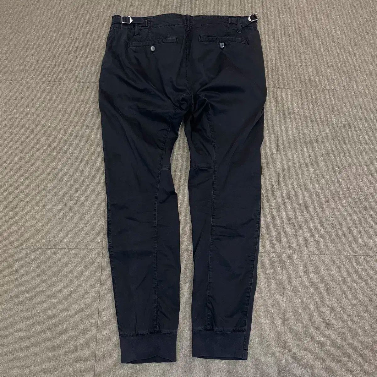 パンツ c.p company ergonomic fit stone  CP Company Cargo Pants Review + On Body! How Does It Fit