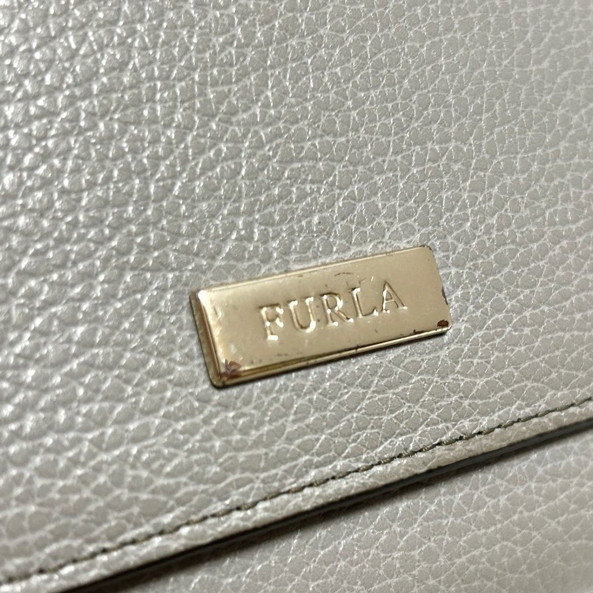 FURLA(フルラ) 3つ折り財布美品 - グレー レザー - メルカリ