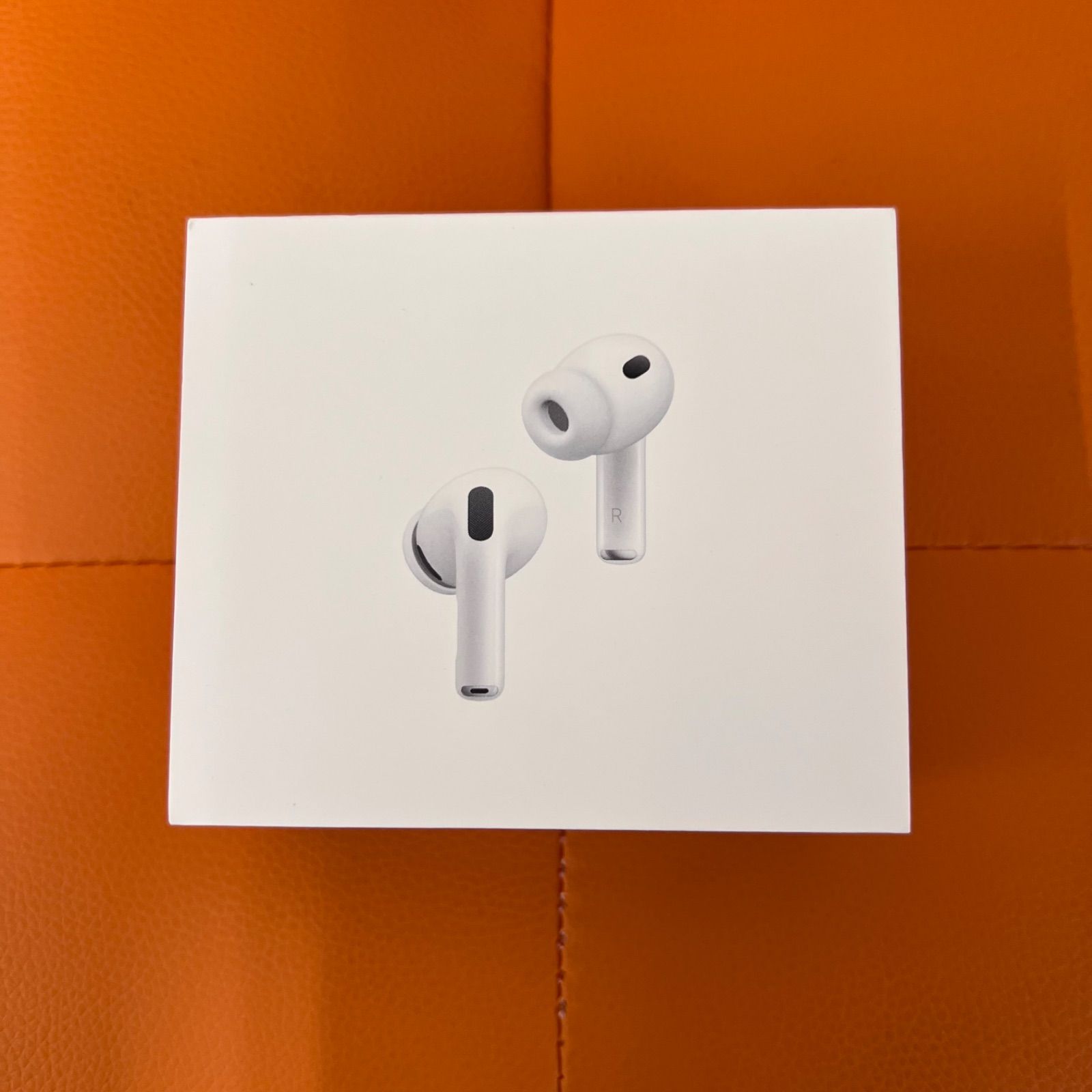 【新品未開封】AirPodsPro　エアーポッズ プロ　本体 Apple 【新品未開封/保証未開始】AirPods pro MWP22J/A Apple