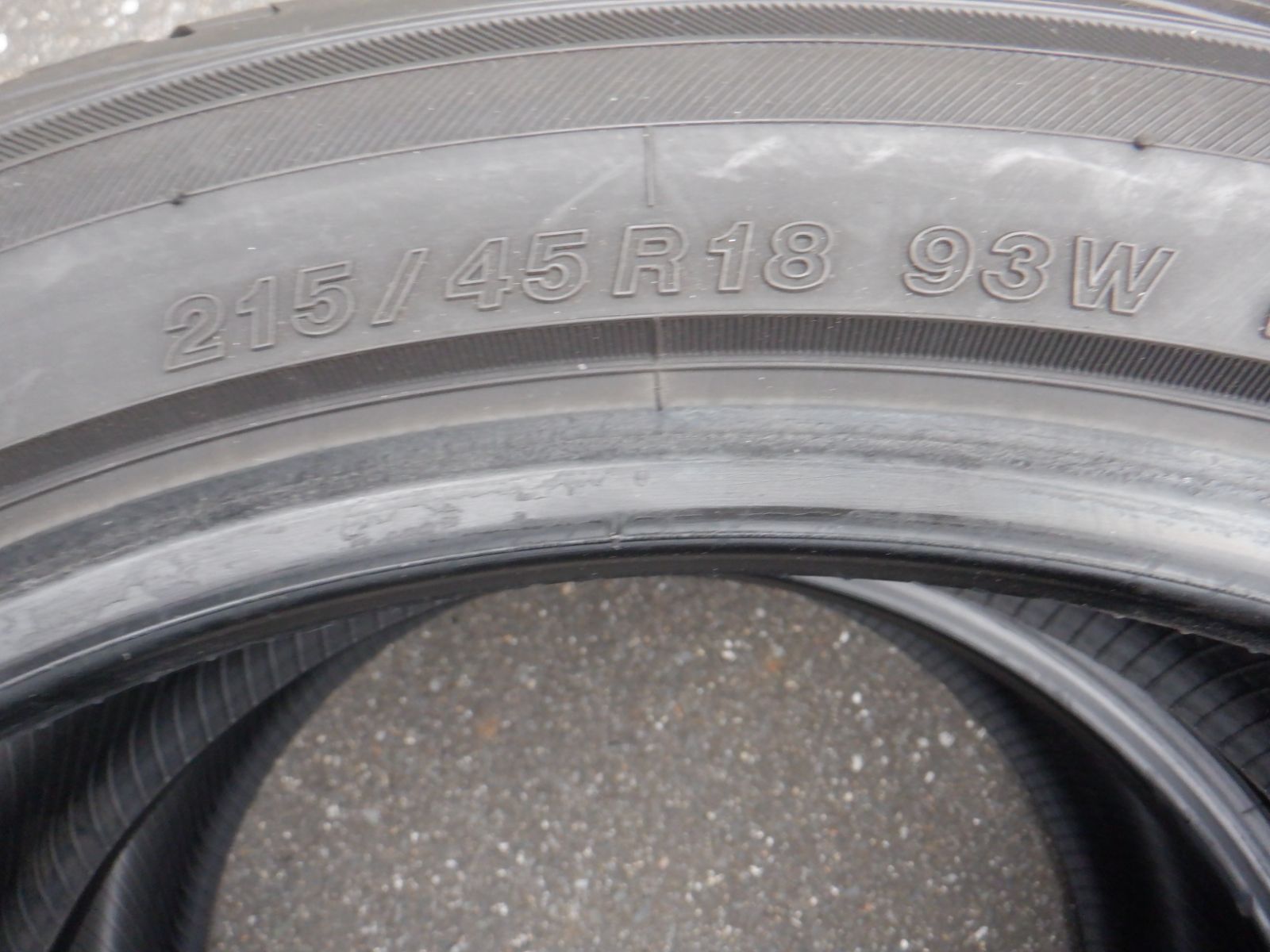 45R18
