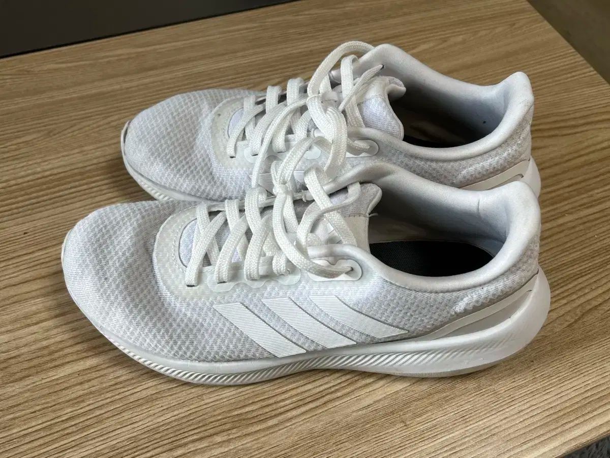adidas（アディダス） adidas(アディダス) ランニングシューズ ランニングシューズ メンズ ADISTAR 3 M IE8222