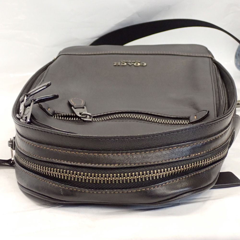 Th628631 コーチ グラハムレザー スリングボディバッグ 本革 F37598