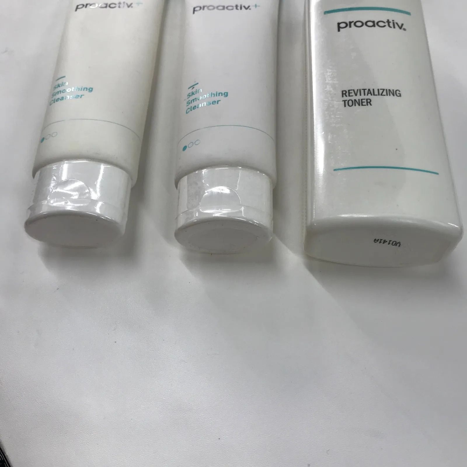 Y1143 proactiv+ スキンスムージング クレンザー 90g ×2・リバイタ 