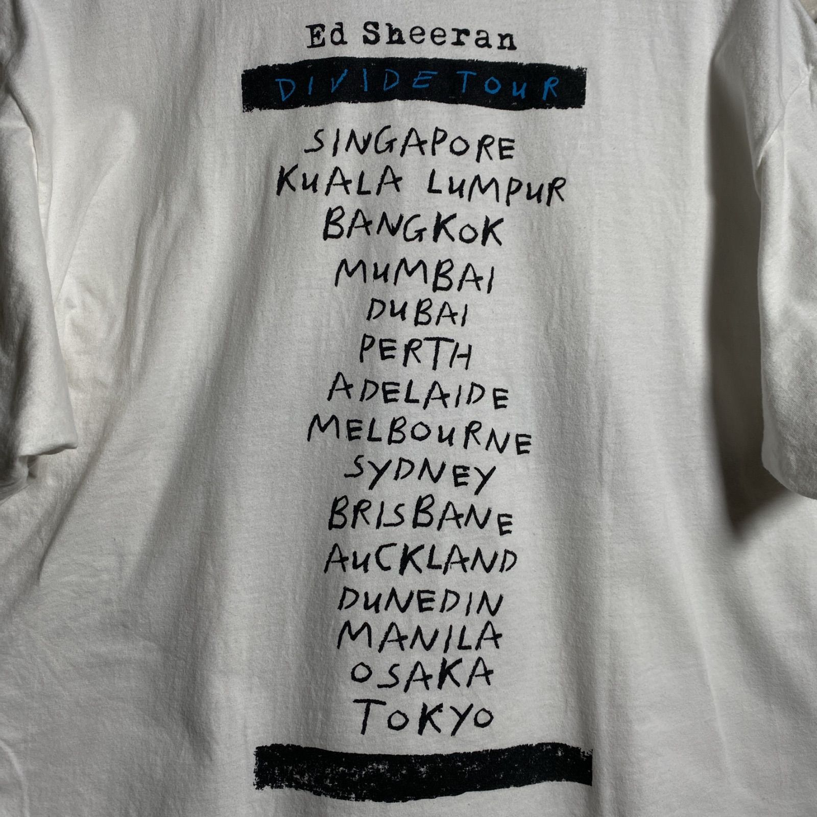 美品 エドシーラン DIVIDE ワールドツアー Tシャツ 正規品 綺麗】Ed Sheeran｜エドシーラン，Tシャツ，DIVIDE TOUR