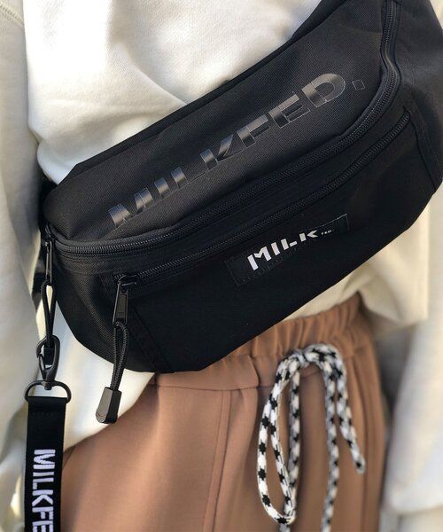 MILKFED. TOP LOGO FANNY PACK