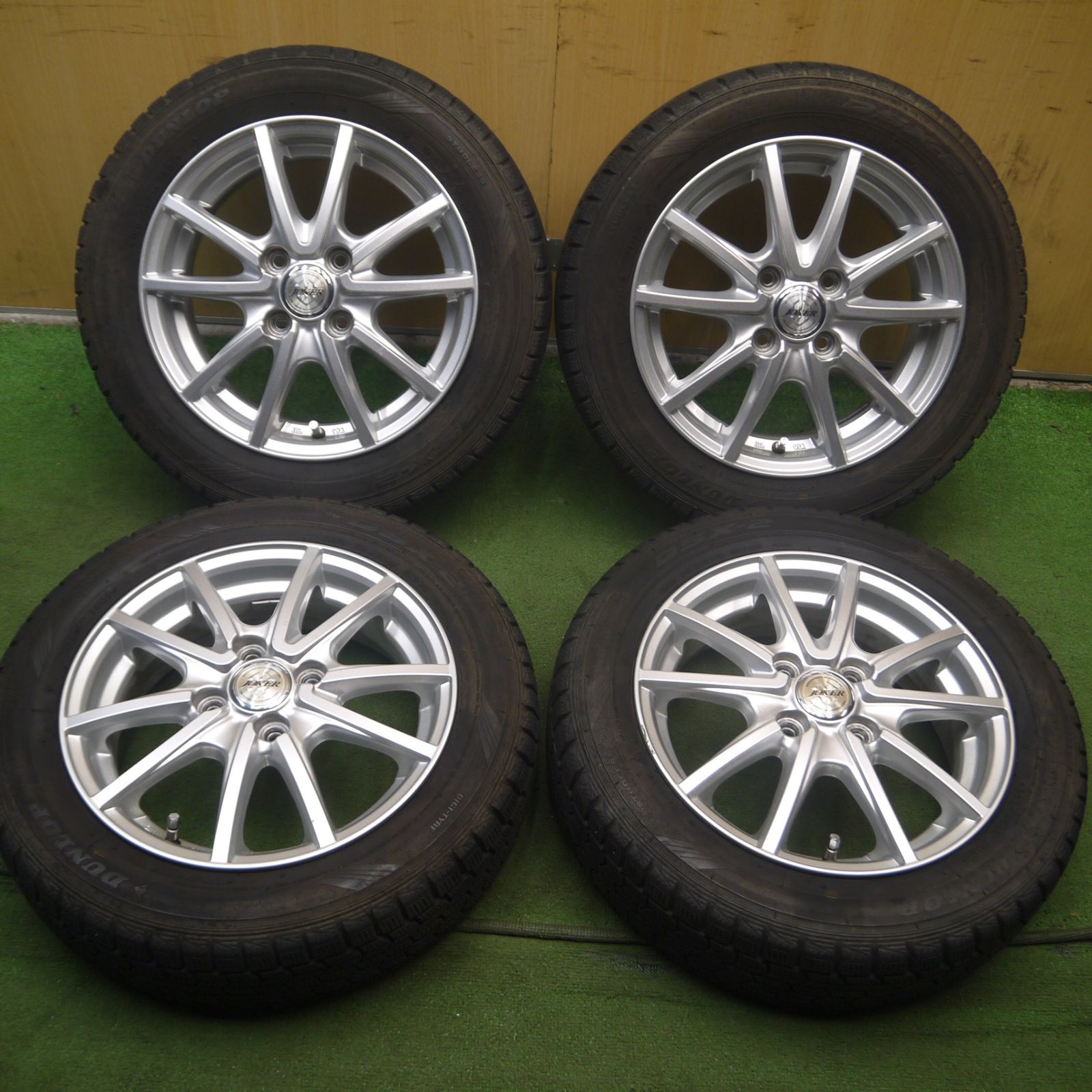 スタッドレスタイヤ・ホイールセット ダンロップDSX-2 155⁄65 R13 