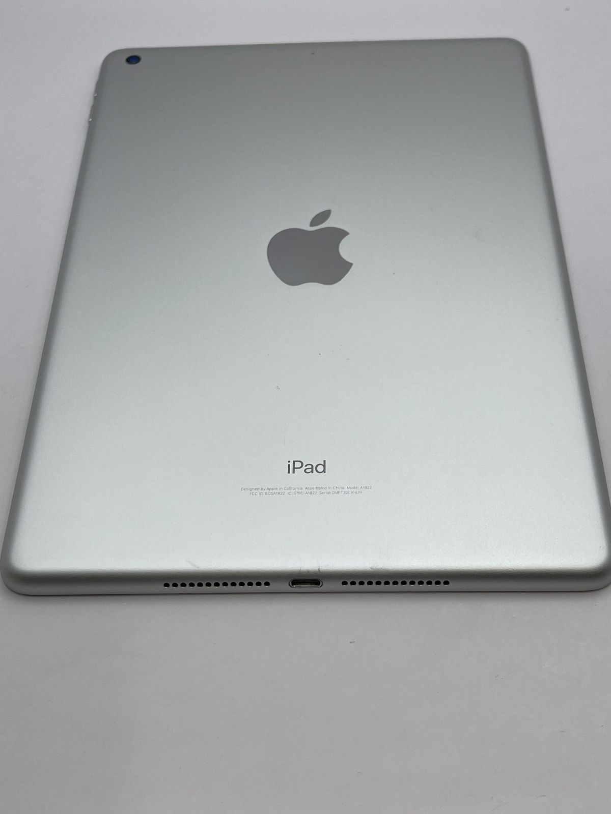iPad 第5世代 Wi-Fi 128GB シルバー MP2J2J/A A1822 ⑤Apple iPad 第5世代