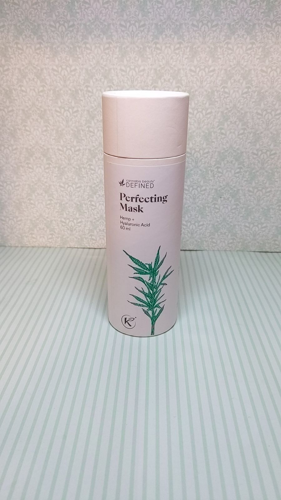 パック・フェイスマスク KANNAWAY
Perfecting Mask & Exfoliator グリーンティとヘンプのパーフェクトマスク KANNAWAY