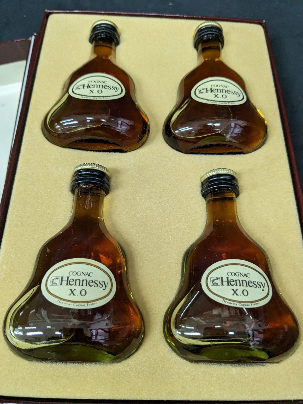 未開栓 現状 cognac Hennessy X.O ミニボトル 4本セット ヘネシー  コニャック ブランデー  古酒 箱付き