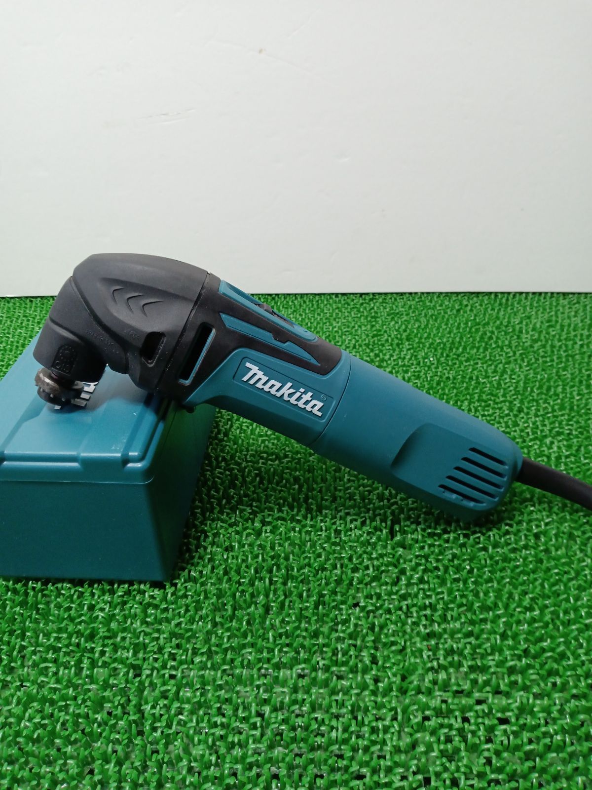 即購入OK！】☆中古品☆マキタ makita マルチツール TM3000C - 機械