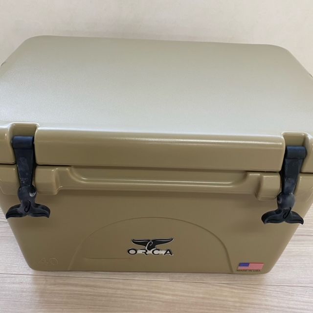 524】<<新品未使用>>オルカ ORCA クーラーボックス 40QT 約38L Tan ハードクーラー キャンプ アウトドア クーラーBOX BBQ  - メルカリ