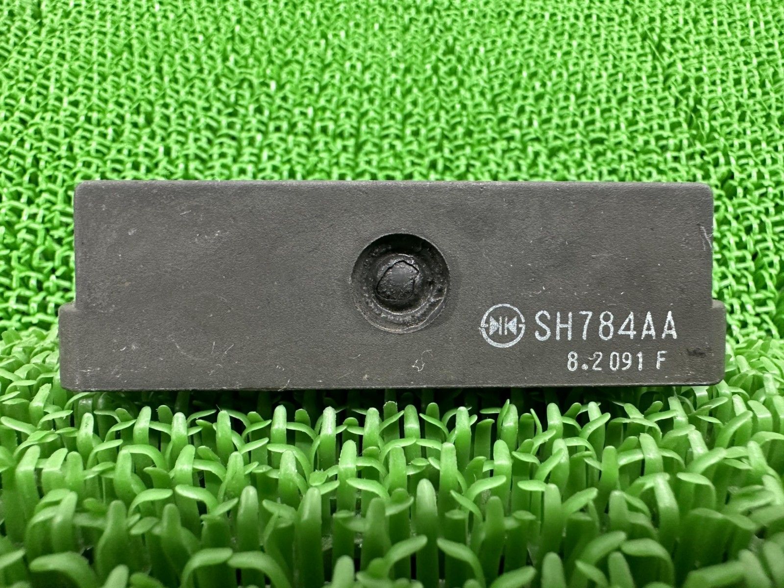 レギュレートレクチファイア 純正中古 VTR250 MC33 レギュレートレクチファイア 純正中古 VTR250 MC33