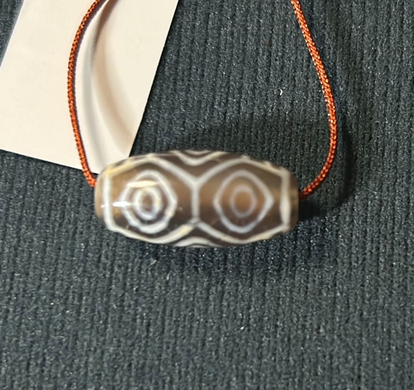 本物保証老天珠チベットジービーズ「虎牙蓮花天珠」Dzi beads 二眼天