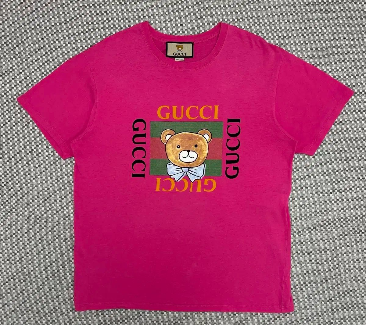 M GUCCI(グッチ) カイ ボックスロゴ 半袖Tシャツ 【公式通販】