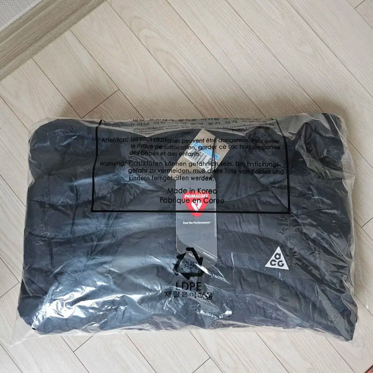 NIKE ナイキ acg 溶岩流 asia M