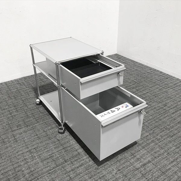 マットシルバー