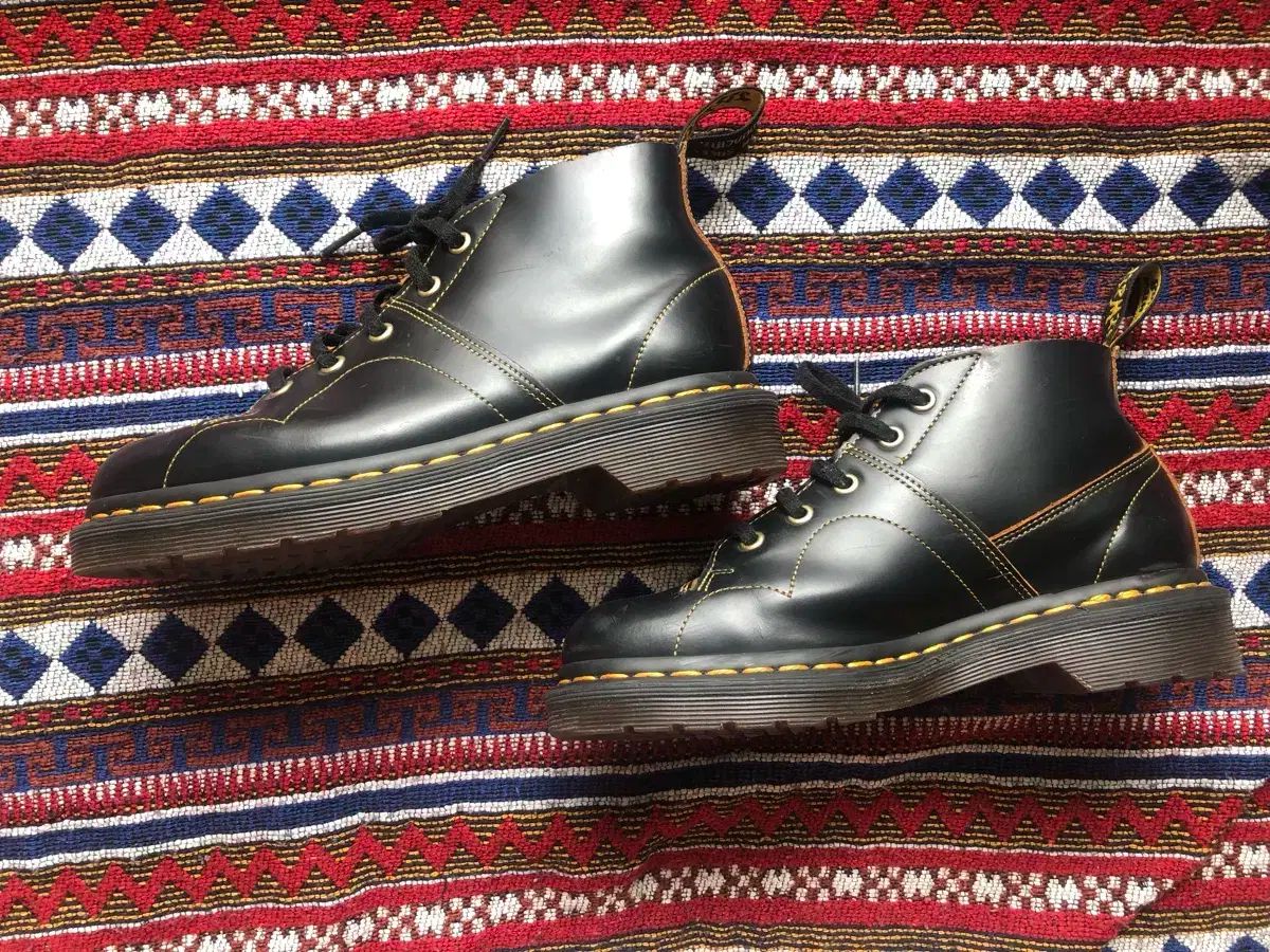 MARTENS