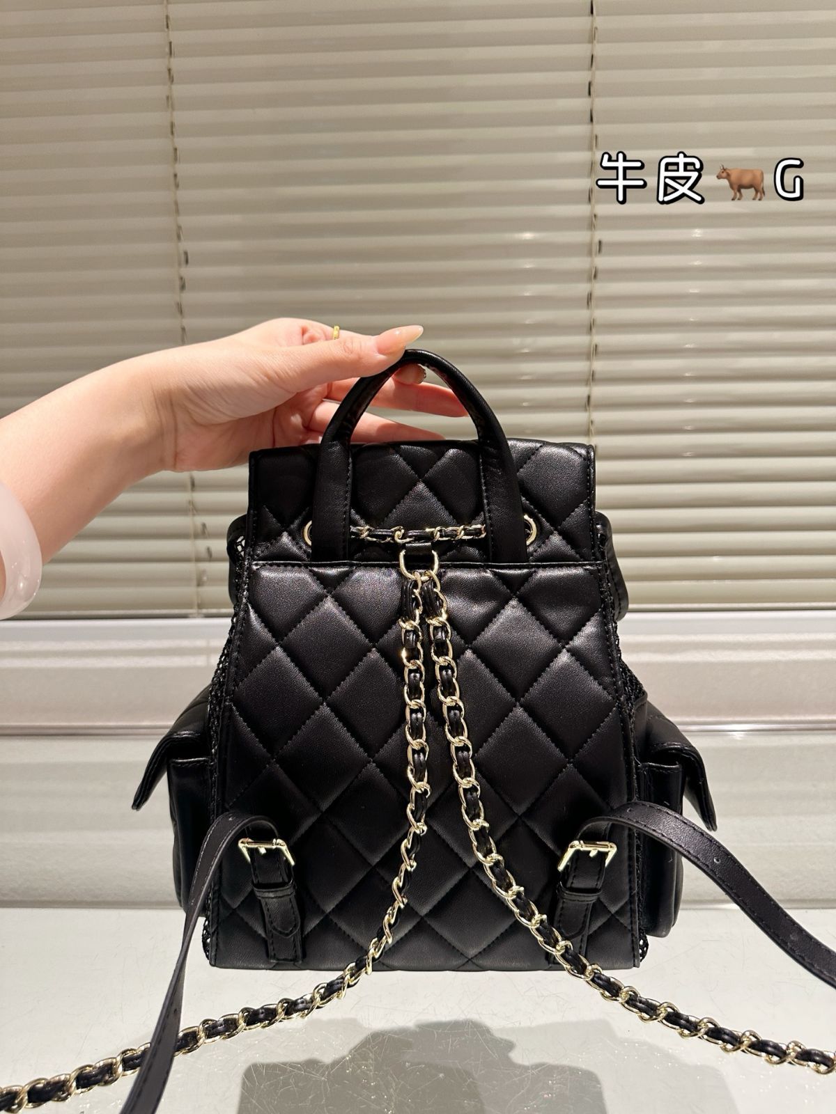 ♦最終！売り切り大幅値下げ！シャネルWOOLベスト！ ♦価格交渉可能! 今日WTO】Chanel 2025 春夏 透かしニットベスト レース