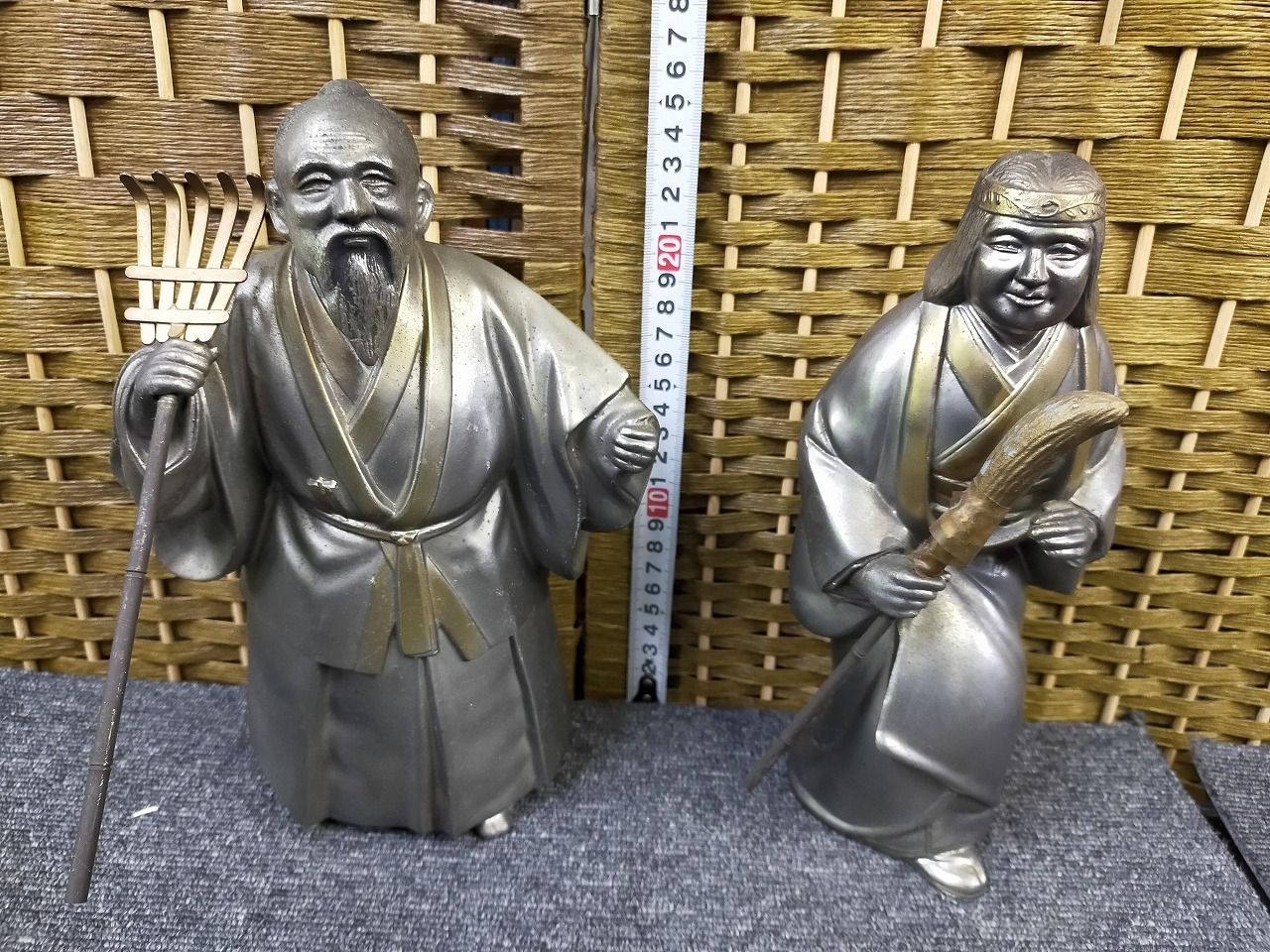 インテリア小物 花形金属製置物 赤銅色 MADE IN ITALY