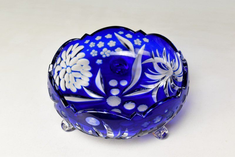 蔵A2606a ドレスデンクリスタル 色被せ カット硝子 切子 足付ボウル 盛鉢