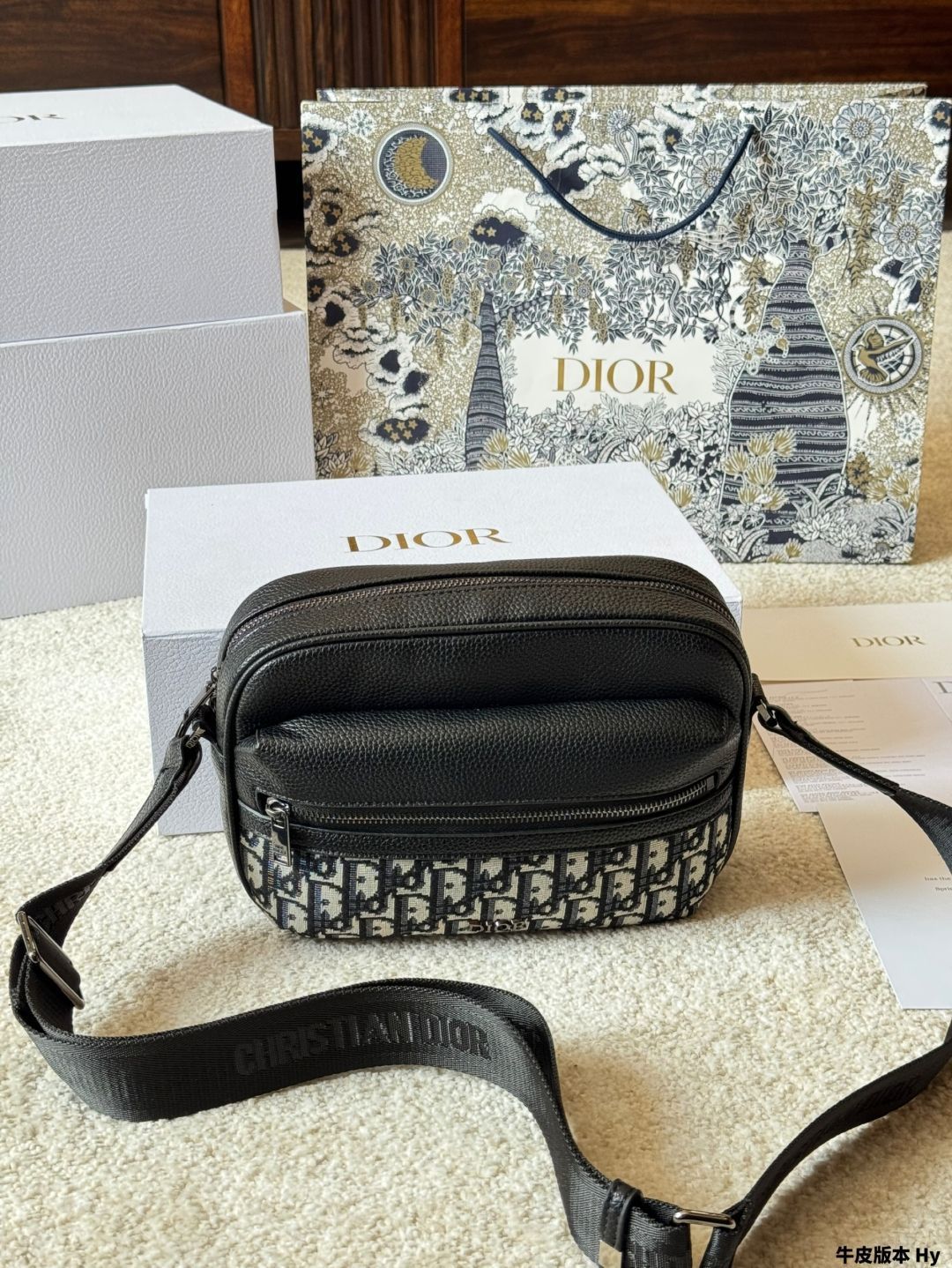 【並行輸入品】Dior メッセンジャーバッグ メンズ 今日特価】Dior Men's Messenger Bag ディオール メンズ