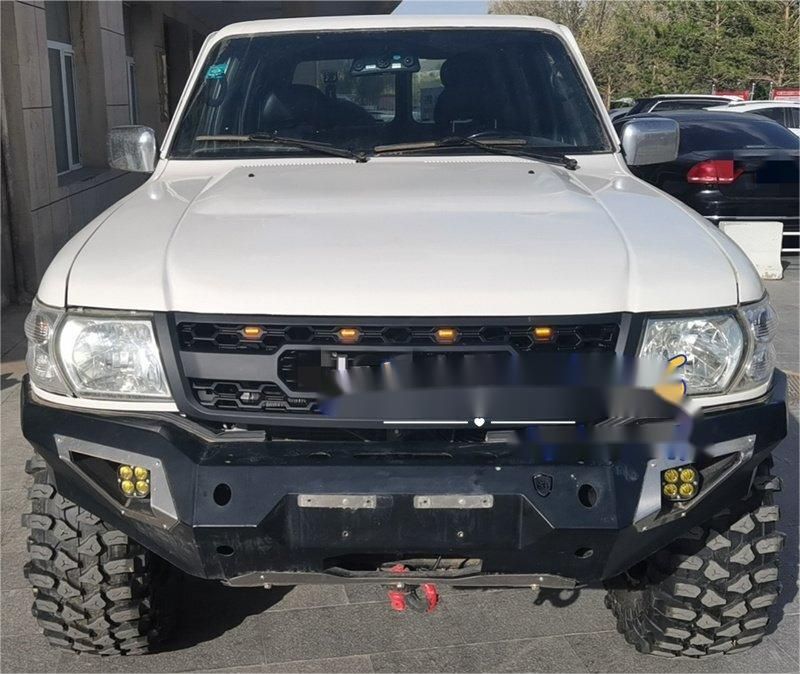 フロントグリル ガーニッシュ