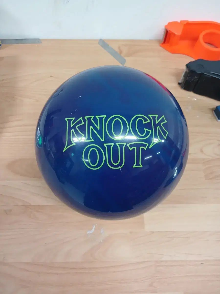 ボーリングボール ドンウォン 15p ノックアウト ブルガー